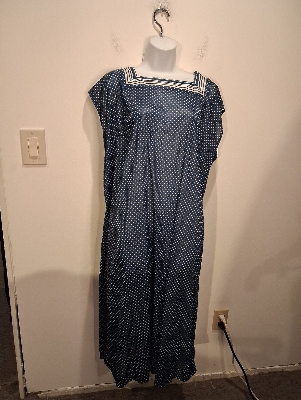 Vintage Tribute Size 2x Coastal Blue/white House Dress